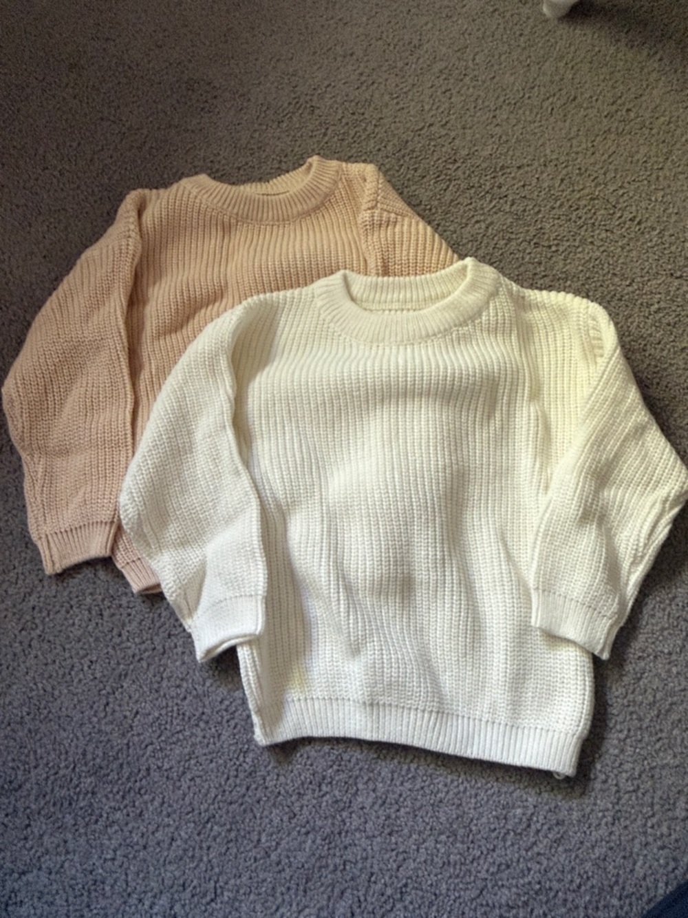 NEW Classic Crewneck baby/child Sweater - white and beige size 90 (12-24 months)